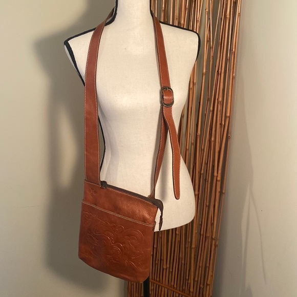 Patricia Nash Tooled Leather Crossbody Bag - Picture 3 of 11